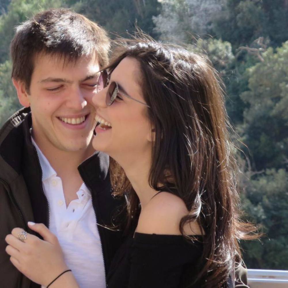 Meet your Posher, Estefania